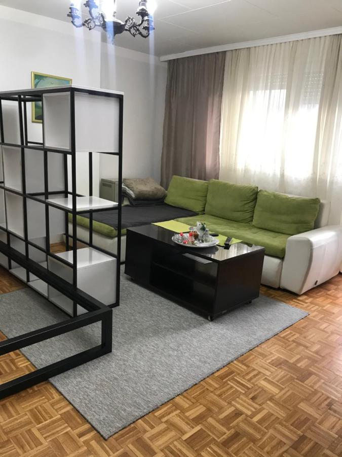 Dan I Noc Apartment Banja Luka Luaran gambar